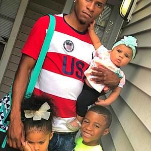 Meet your Posher, Denzel